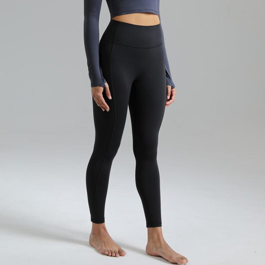 Colorfulkoala Dreamlux No Front Seam Leggings with Pockets for Women 25"/28" Inseam，High-Waisted Soft Yoga Pants in Black - Gym Bottoms Athletic Stretchable Tight Fit Sporty